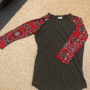 ***SOLD***Lularoe Top